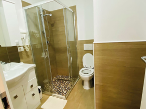 Хостел Freedom Traveller 