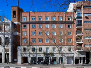 Отель DormirDcine Madrid