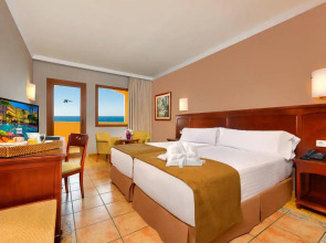 Отель IPV Palace & Spa