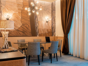 Отель Aemilia Bologna