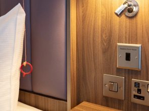 DoubleTree by Hilton Edinburgh Airport