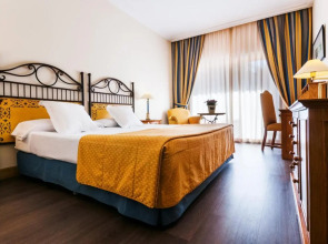 Отель Alicante Golf