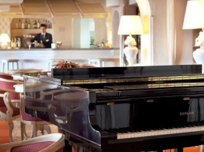 Grand Hotel Smeraldo Beach