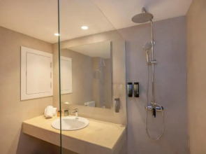 HM Isabela-Adults Only