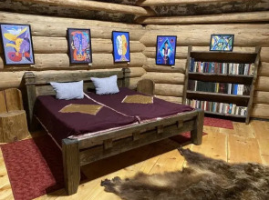 Etnopark Zelyonyij Ostrov Hotel