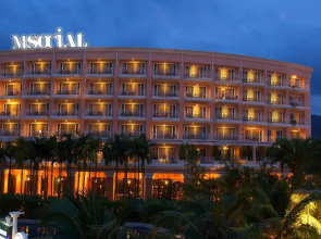 M Social Hotel Phuket