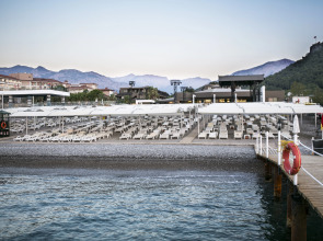 Отель Sailor's Beach Club