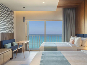 Hilton Cancun Mar Caribe All-Inclusive Resort