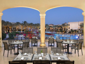 Отель JAZ Aquamarine