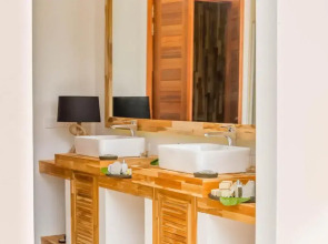 Kudafushi Resort and Spa