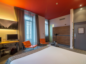 Petit Palace Plaza del Carmen