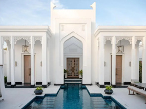 Raffles Al Areen Palace Bahrain