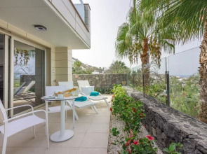 Klayman Diamond Aparthotel