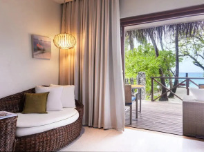 Спа-курорт Taj Coral Reef