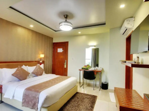 Отель Unima Grand