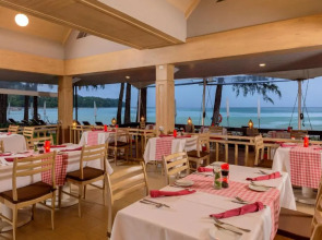 Отель Best Western Premier Bangtao Beach Resort and Spa