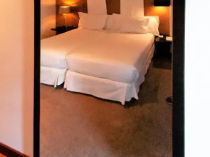 Porto Trindade Hotel