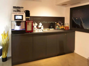 Introvert Maria Luisa