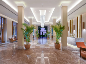 Отель JAZ Elite Casa Del Mar Beach