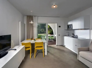 Курорт Du Lac et Du Parc Grand Resort