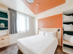 B&B Home Paris Mairie de St Ouen