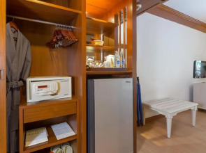 Отель Best Western Premier Bangtao Beach Resort and Spa