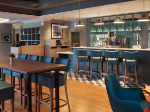 DoubleTree by Hilton Edinburgh Airport