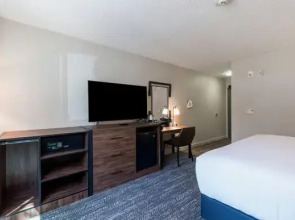 Yavapai Lodge - West & East