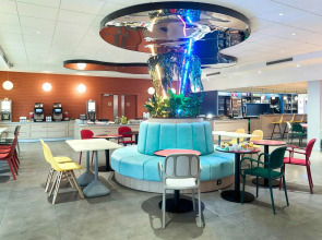 B&B HOTEL Paris 17 Batignolles