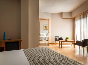 Отель Alegria Plaza Paris