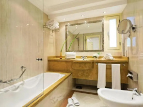 Cairo Pyramids Hotel