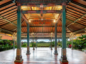 Отель Arya Arkananta Resort and Spa