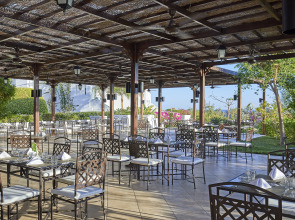 Отель Jaz Neo Naama Bay