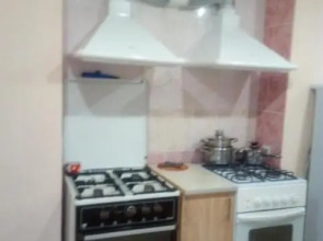 Molodezhnaya 8 Guest House