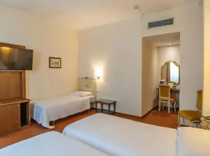 Отель Machiavelli Palace