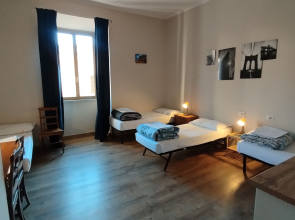 Хостел Freedom Traveller 