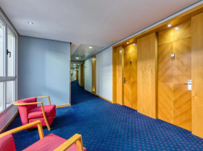 Отель Senator Parque Central