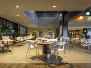 Отель Chamartin The One