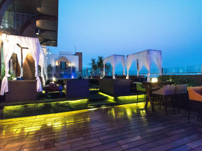 DoubleTree by Hilton Gurugram Baani Square