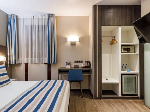 Отель Ronda Lesseps