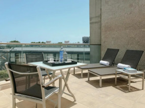 Апарт-отель Hesperia Fira