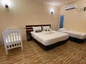 Отель Shoreline Grand