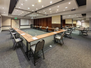 DoubleTree by Hilton Cape Town - Upper Eastside