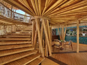 Nusa Dua Beach Hotel and Spa 