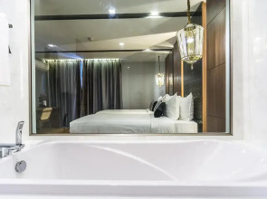 Stay with Nimman Chiang Mai