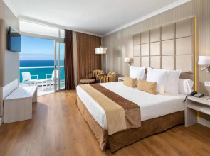 Отель Best Semiramis