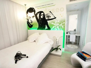 Отель DormirDcine Madrid