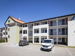 B&B HOTEL Avignon (1)