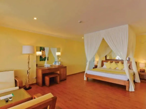 Dreamland Unique Sea and Lake Resort Spa