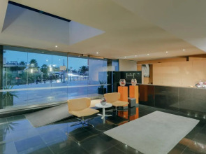 Апарт-отель Hesperia Fira